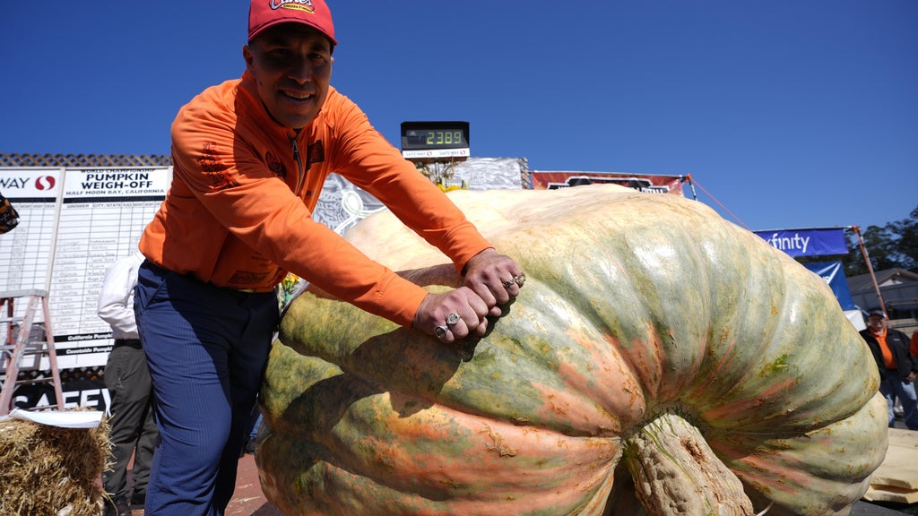 Anoka County pumpkin grower wins California title for 5th time in 7 years — WCCO / CBS Minnesota, Altamonte Springs Arts news