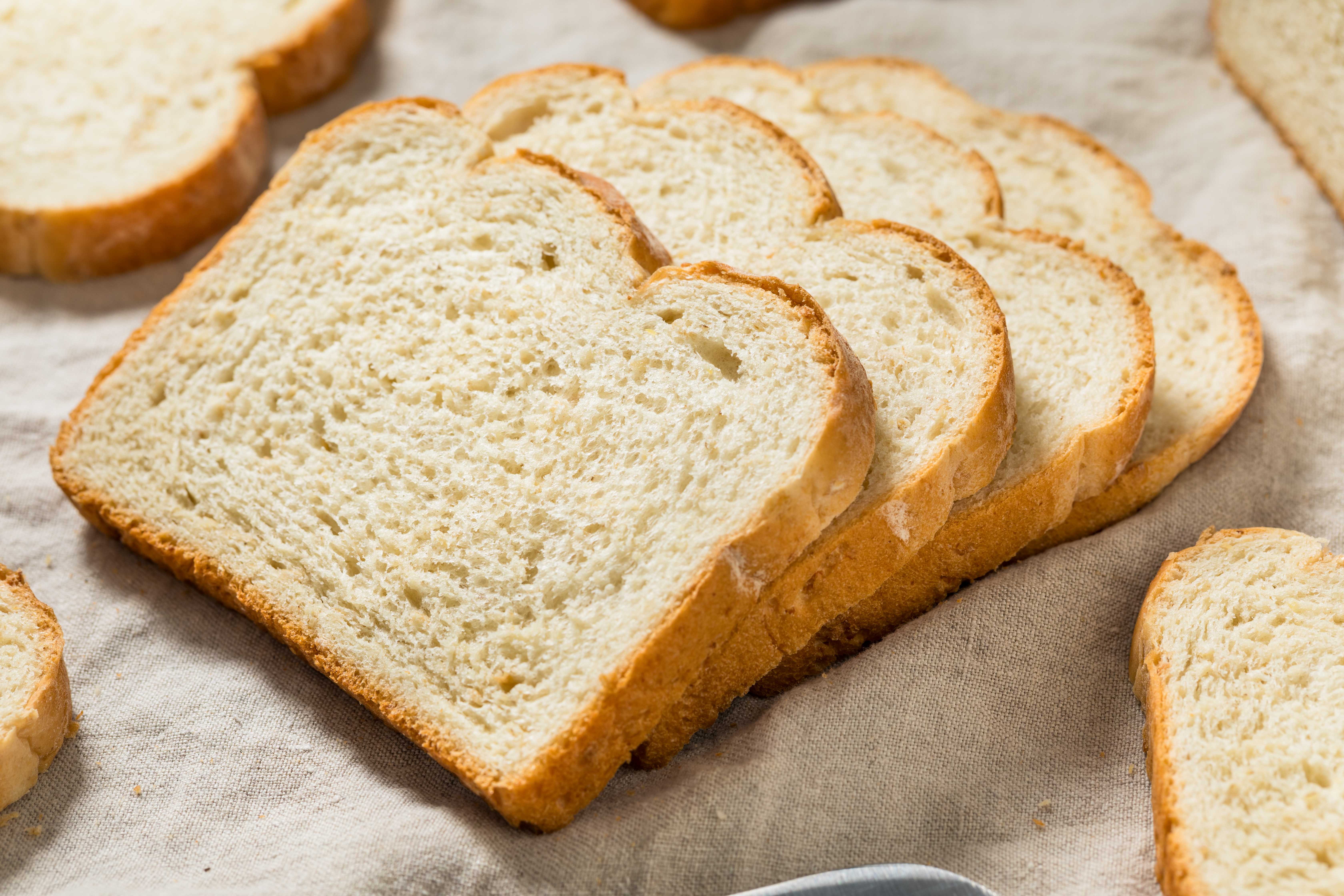 Found a moldy slice of bread? Here’s whether it’s safe to keep the loaf — WESH 2 Orlando, Altamonte Springs Business news