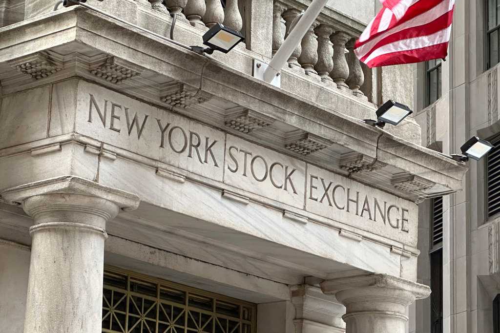 US stocks drop to their worst day since July as inflation worsens — WESH 2 Orlando, Altamonte Springs Community news