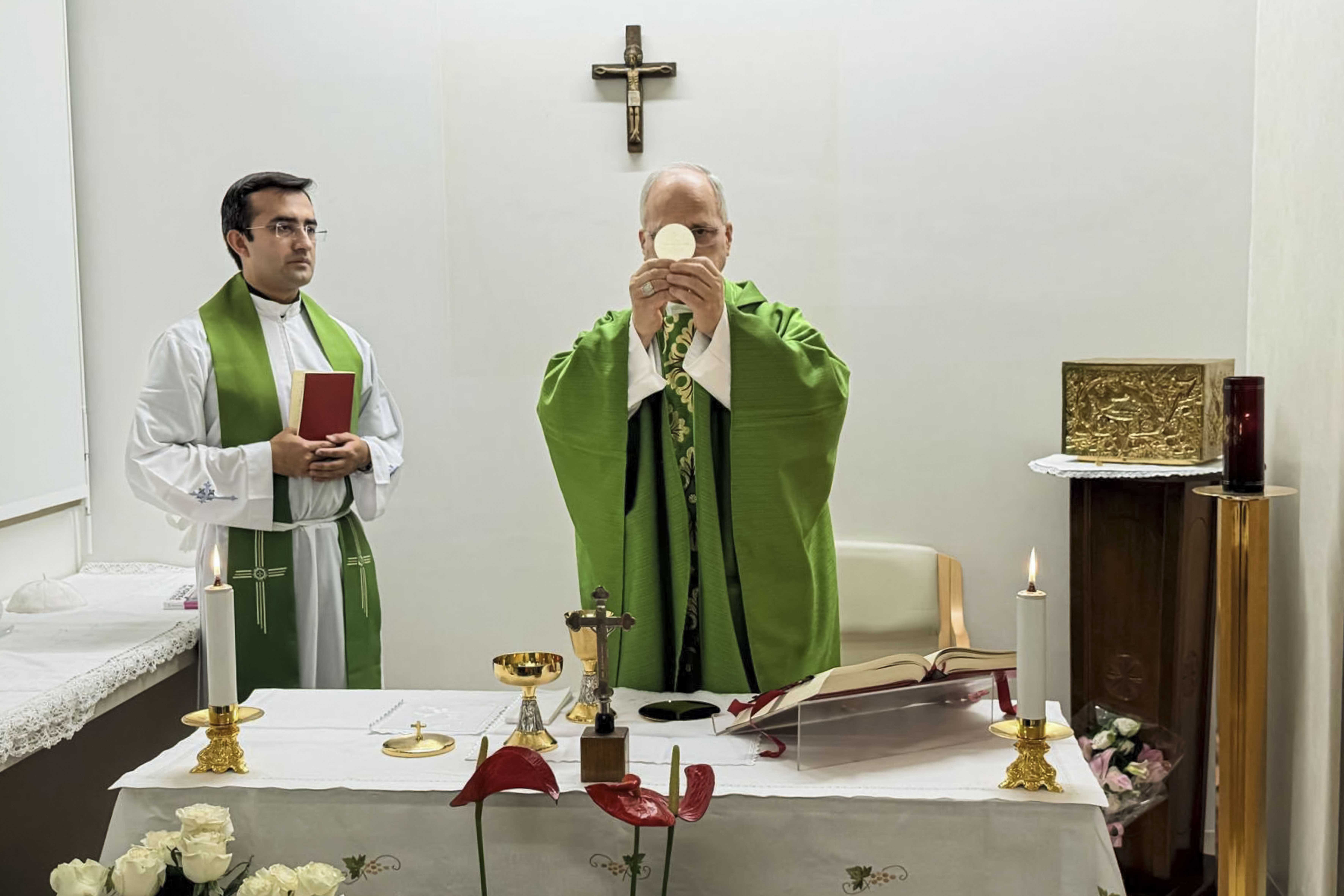 Vatican says Pope Leo to be released from hospital Saturday, 4 days after lung cancer surgery — WESH 2 Orlando, Altamonte Springs Health news