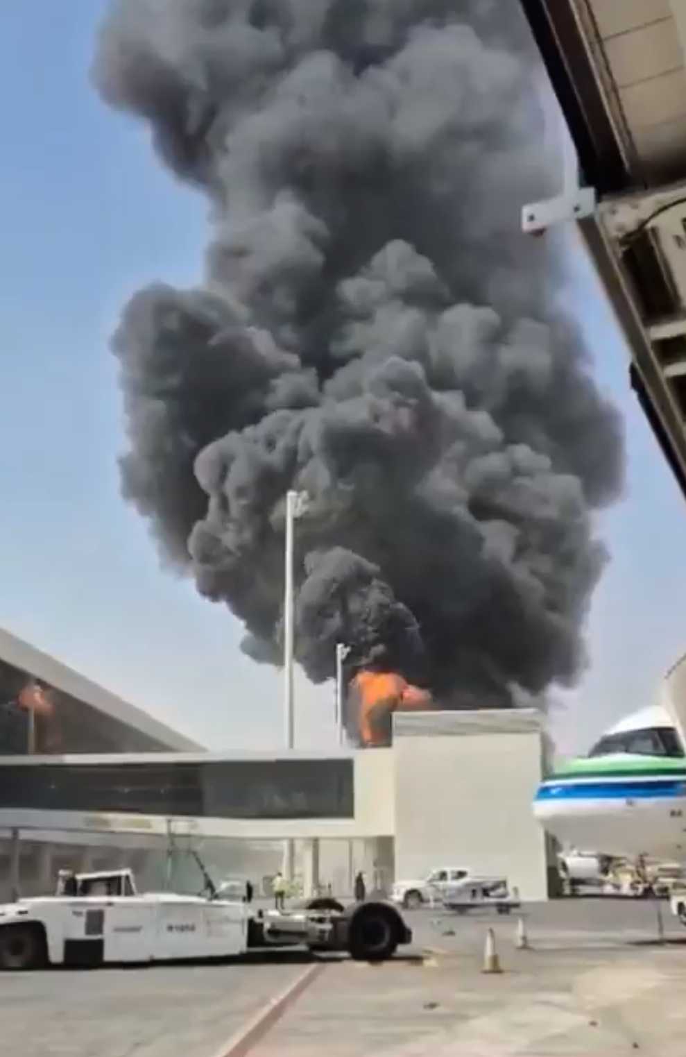 Missile strikes passenger terminal at Riyadh airport and many are wounded, official says — WESH 2 Orlando
