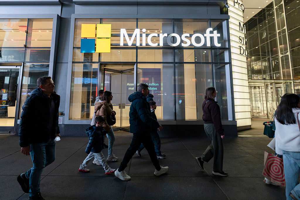 Microsoft offers a quarter of its global workforce voluntary buyouts as AI spending accelerates — WESH 2 Orlando