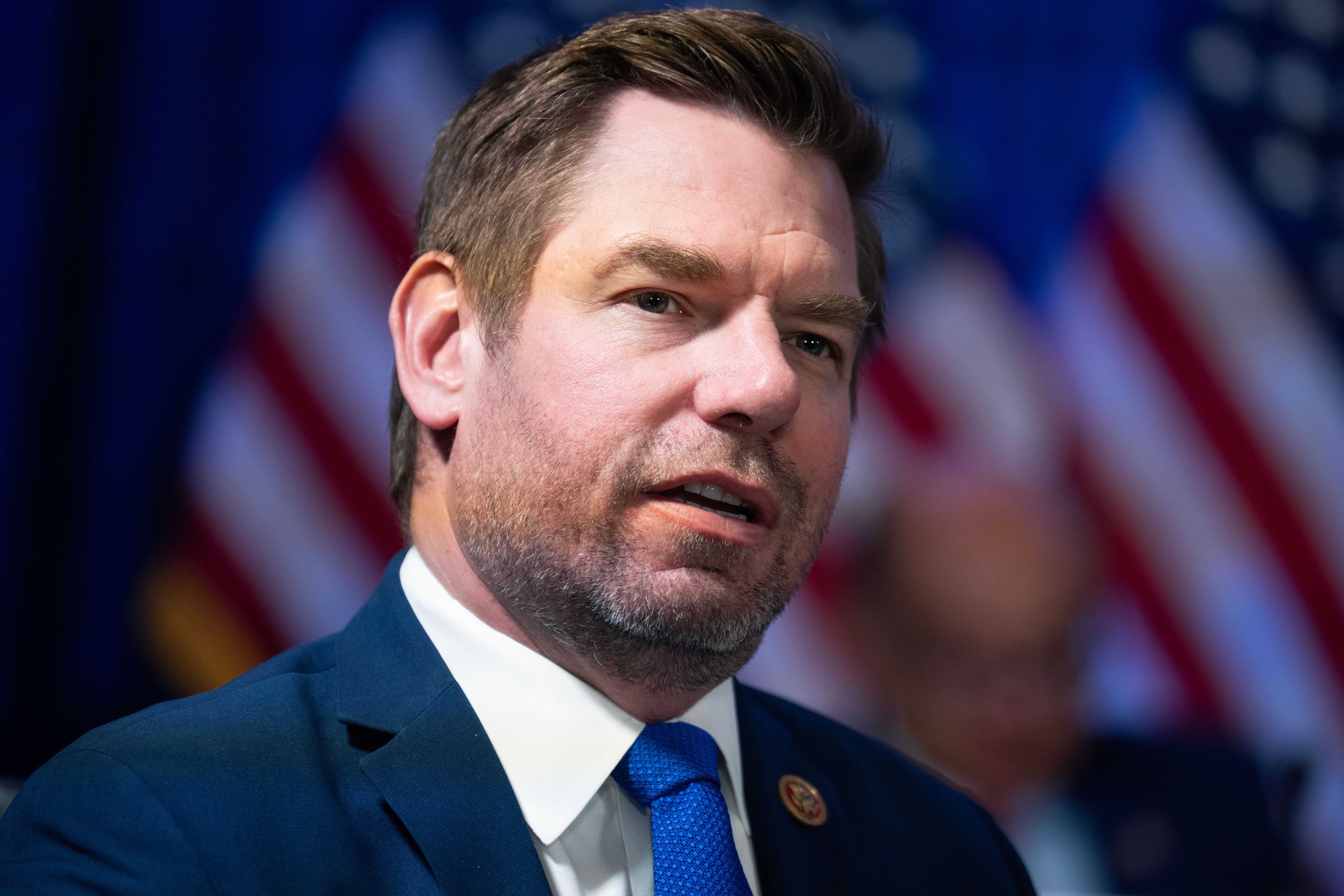 FBI searches Beverly Hills mansion tied to former Rep. Eric Swalwell — Altamonte Springs Community news