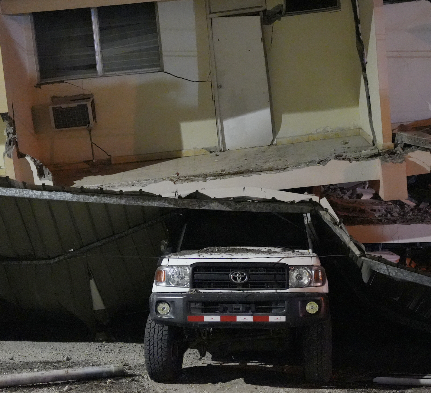 Two powerful earthquakes and multiple aftershocks rock Panama — WESH 2 Orlando, Altamonte Springs Community news