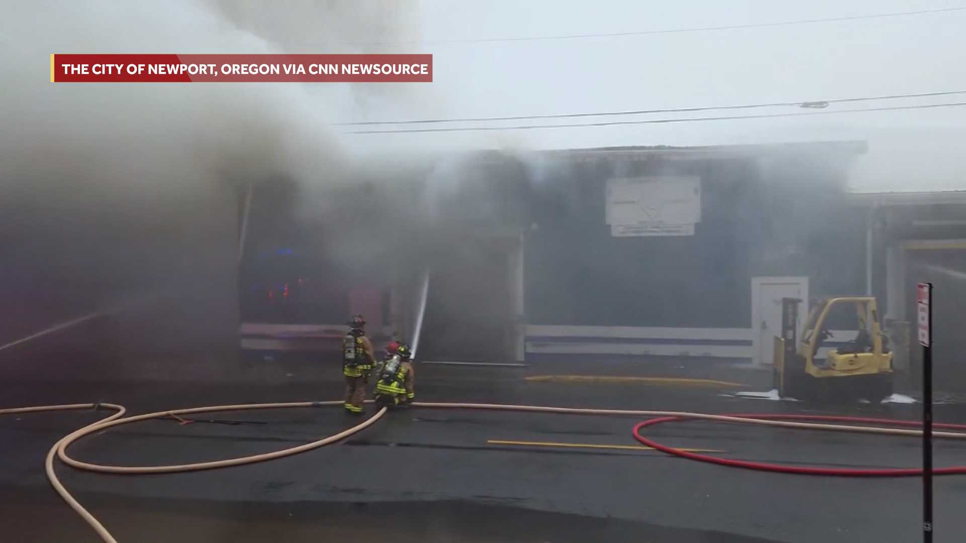 Possible ammonia contamination prompts evacuations after Oregon seafood plant fire, officials say β WESH 2 Orlando, Altamonte Springs Schools news