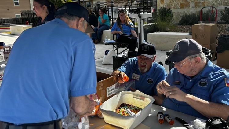 Kerrville collects 306 pounds of prescription drugs for safe destruction at take-back event — KENS 5 (San Antonio), Altamonte Springs Health news