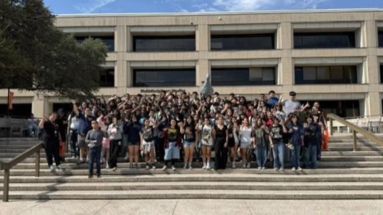 SAISD middle schoolers connect with college life during schoolwide event — KENS 5 (San Antonio), Altamonte Springs Schools news